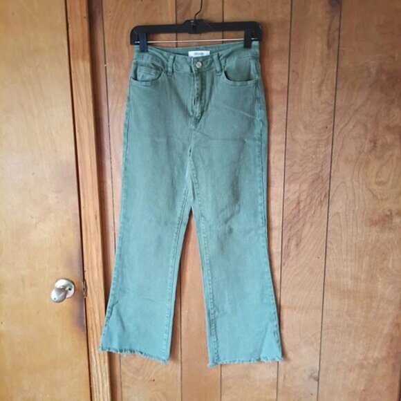 Zenana Women's Green Frayed Hem Pants Size S - Picture 2 of 5